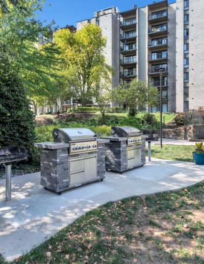 Luxury Apartment Living Near Huntington Metro Station